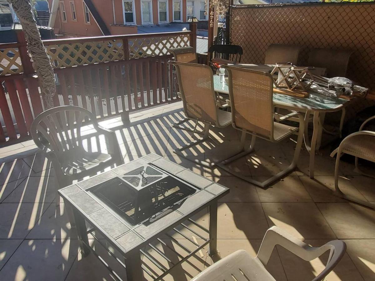 Lovely 2 Bedroom Apartment With 2 Entrance And Parking New York Exterior foto