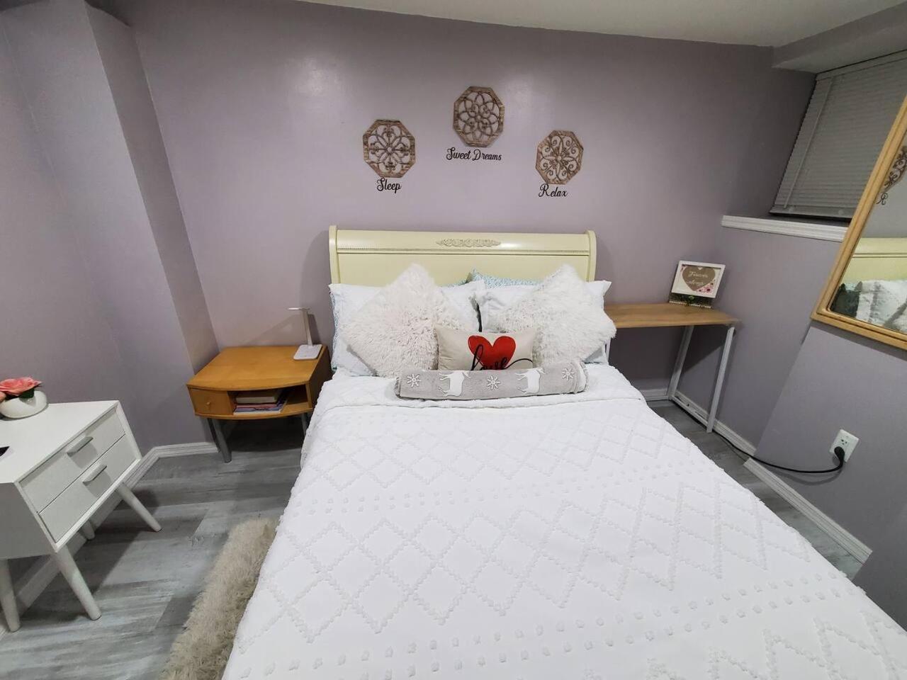 Lovely 2 Bedroom Apartment With 2 Entrance And Parking New York Exterior foto
