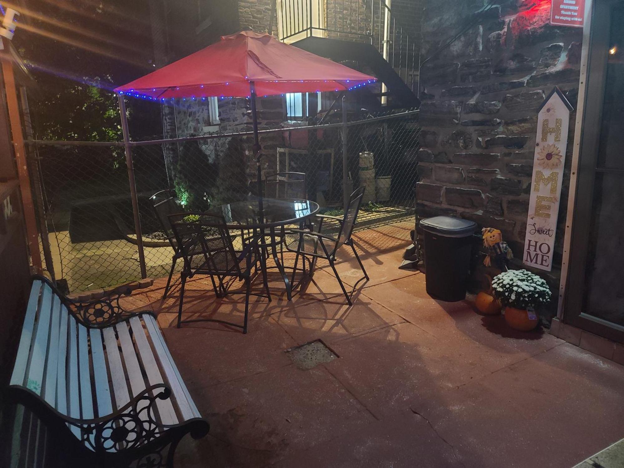 Lovely 2 Bedroom Apartment With 2 Entrance And Parking New York Exterior foto
